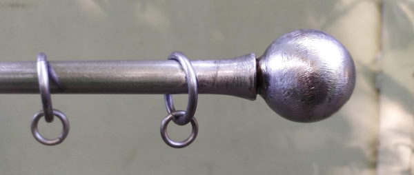 Flared ball finial on 16mm solid bar with Pewter finish