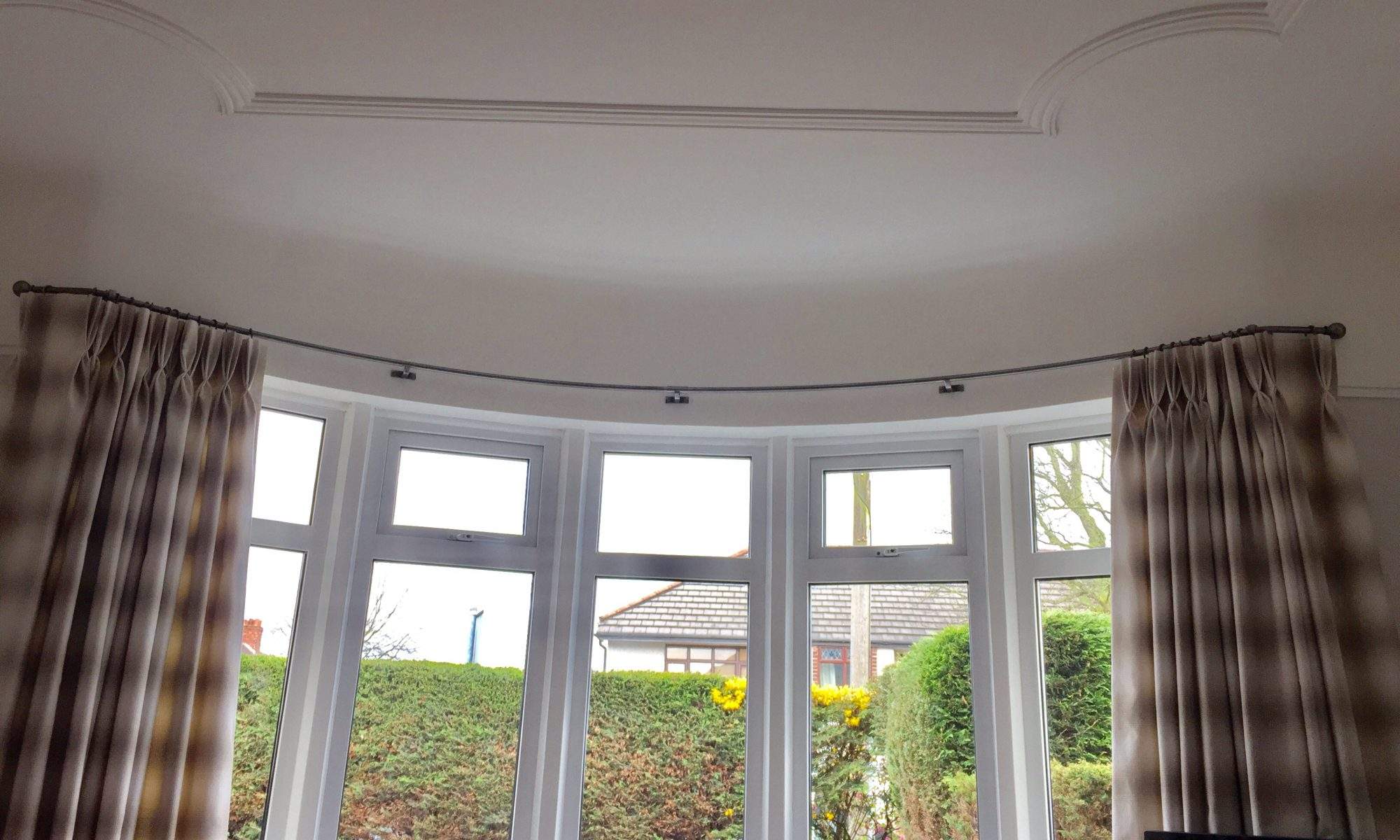 Truly Affordable, Luxurious Curtain Poles For Your Bay Window